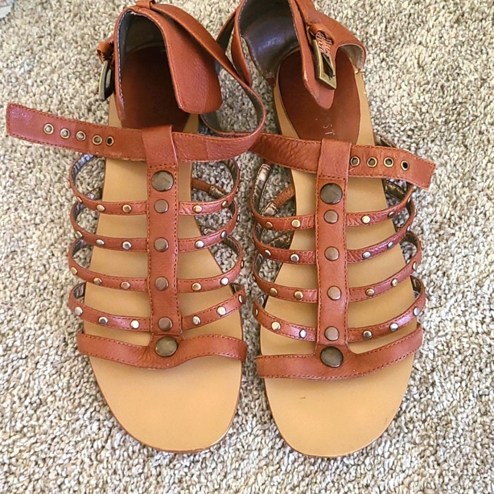 Gladiator sandals